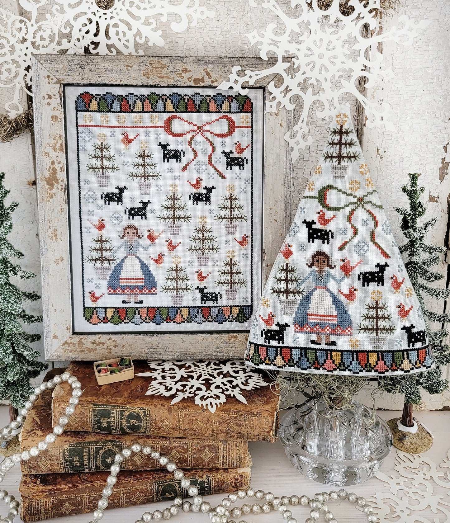 Eighth Day of Christmas Sampler and Tree PDF