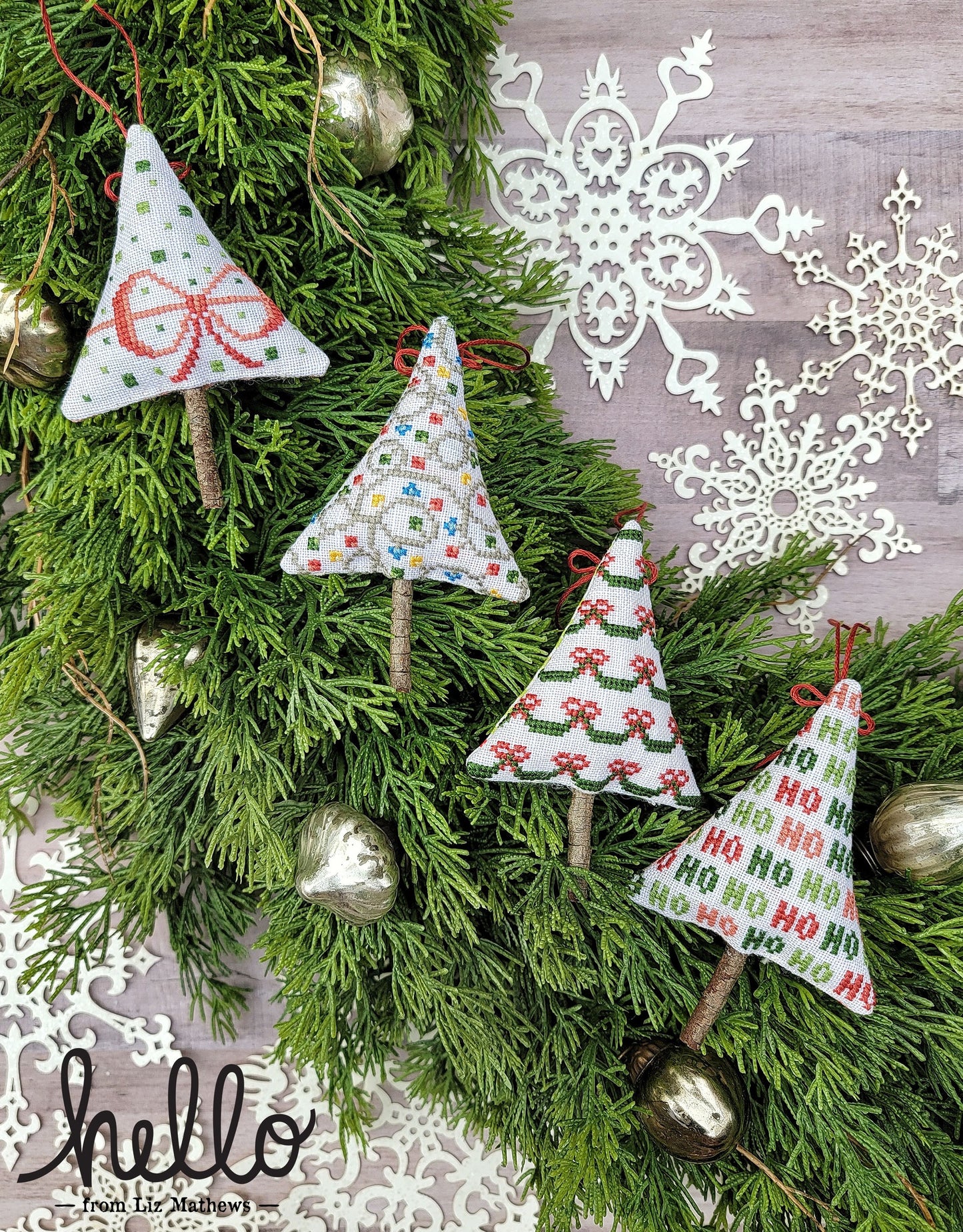 Festive Mini Trees PDF